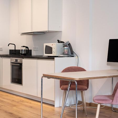 Apartment Mit Parkblick & Massagestuhl Лайпциг Екстериор снимка