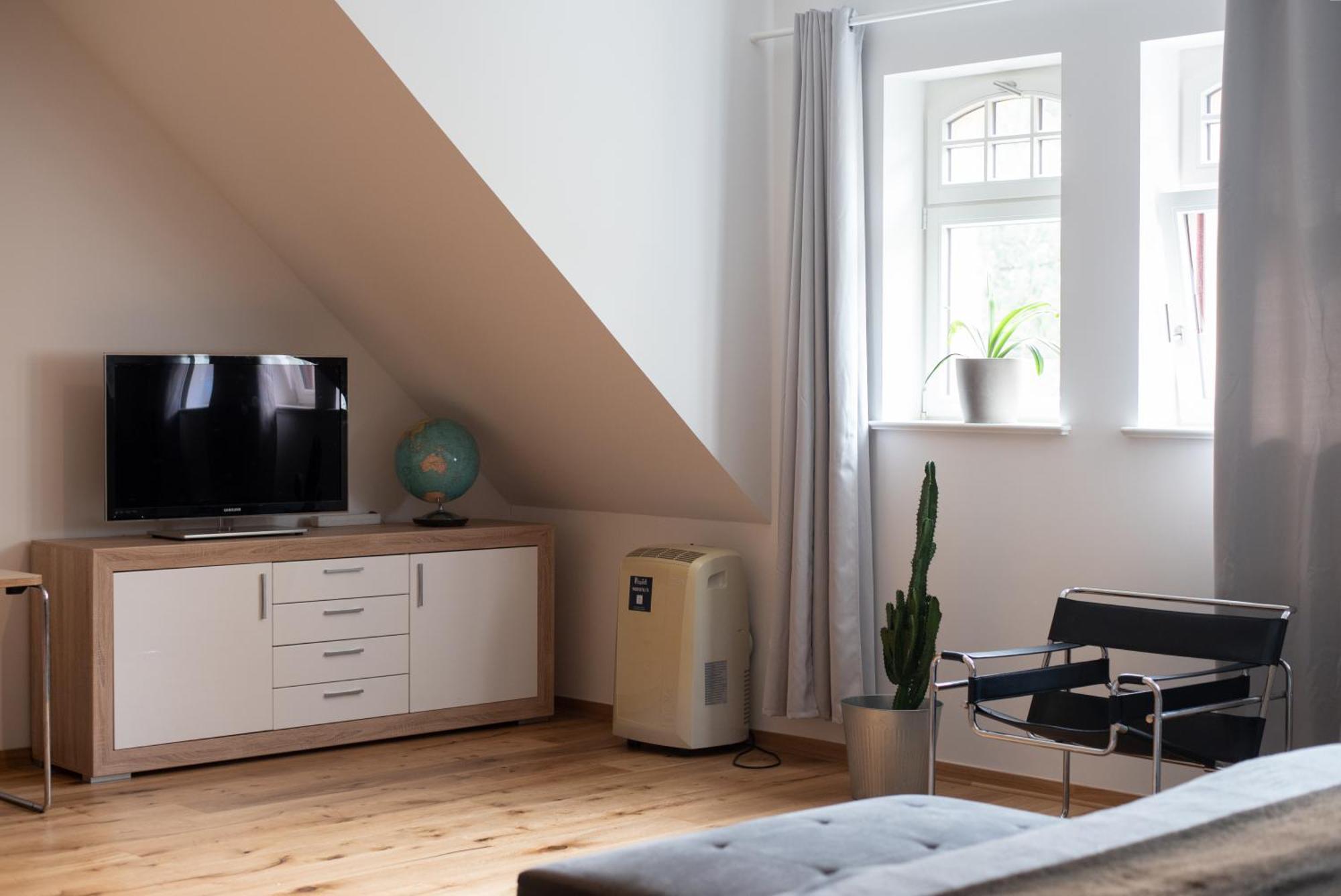 Apartment Mit Parkblick & Massagestuhl Лайпциг Екстериор снимка